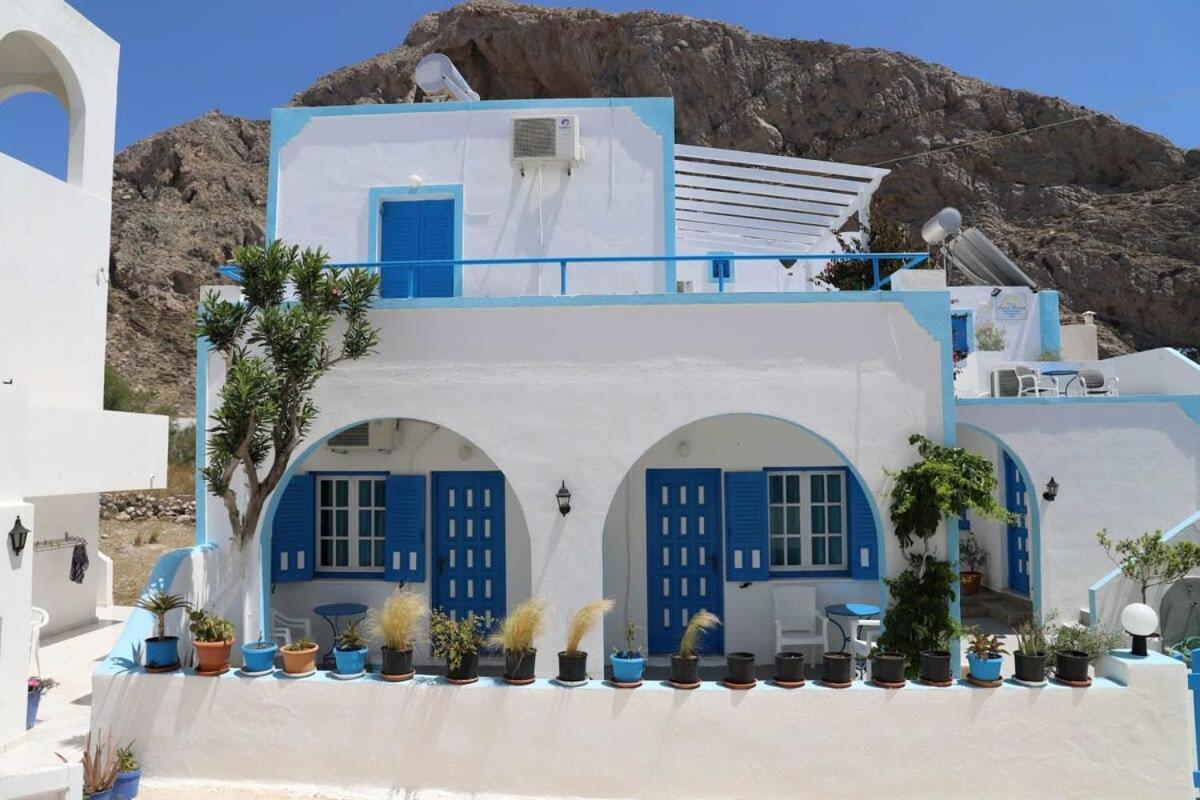 Santorini Seaside Retreat - Flora'S Summer Escape Perissa  Eksteriør billede