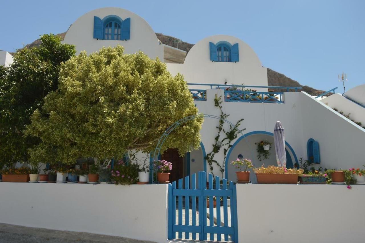 Santorini Seaside Retreat - Flora'S Summer Escape Perissa  Eksteriør billede
